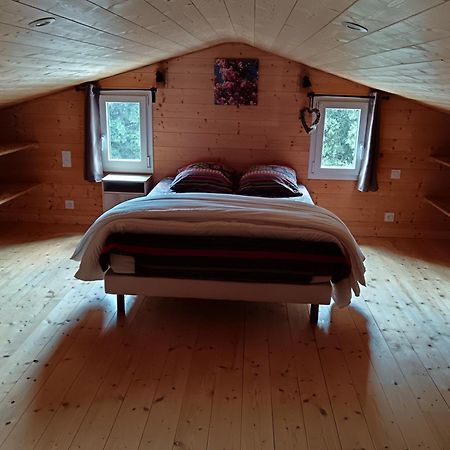 Chalet 50M2 Climatise Montjoyer Экстерьер фото